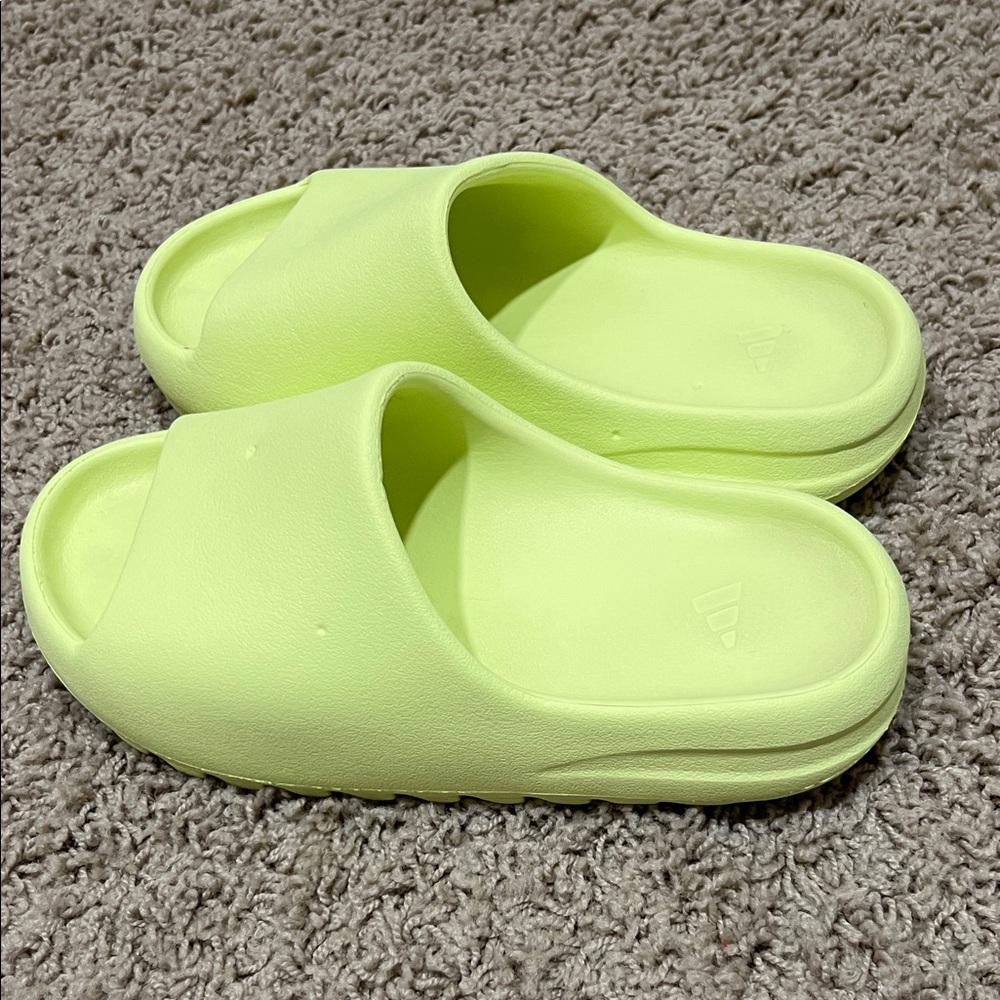 Yeezy Slide